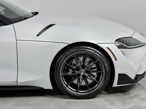 Used 2023 Toyota Supra image 15