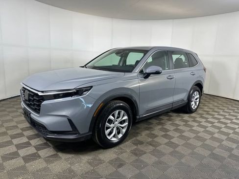 Used 2023 Honda CR-V LX image 7