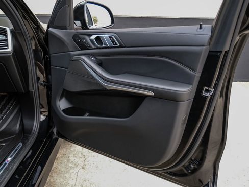 Used 2023 BMW X5 sDrive40i w/ Executive Package image 45