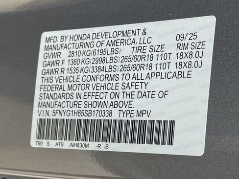 Certified 2025 Honda Pilot TrailSport image 33