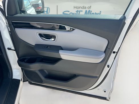 Certified 2025 Honda Pilot EX-L image 33