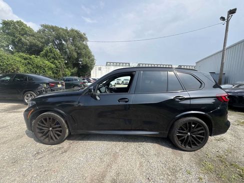 Used 2023 BMW X5 xDrive40i w/ Executive Package AWD/4WD image 4