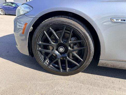 Used 2016 BMW 535i Sedan image 9