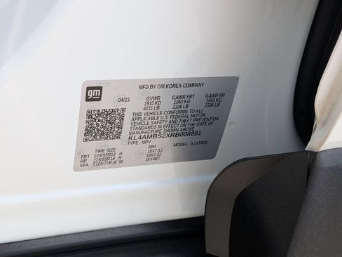 Certified 2024 Buick Encore GX Preferred FWD image 31
