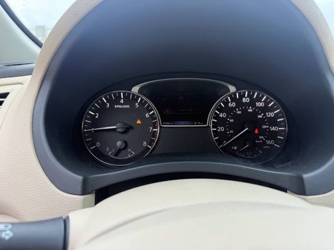 Used 2016 Nissan Altima 3.5 SL FWD image 4