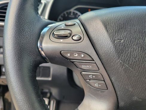 Used 2019 Nissan Murano SL FWD image 19