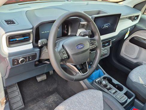 New 2026 Ford Maverick XLT w/ Equipment Group 301A AWD/4WD image 10