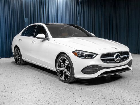 Certified 2025 Mercedes-Benz C 300 Sedan image 3