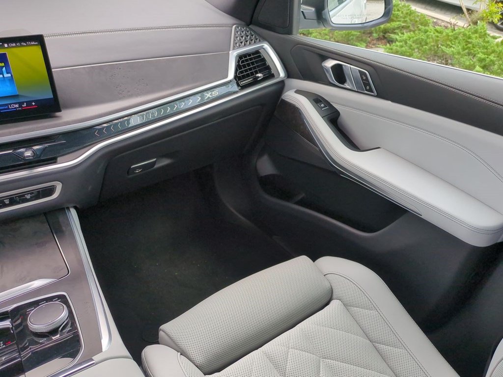 New 2026 BMW X5 sDrive40i w/ Parking Assistance Package RWD image 17