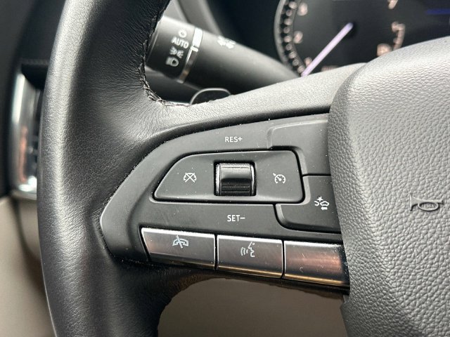 Used 2023 Cadillac XT4 Luxury FWD image 23