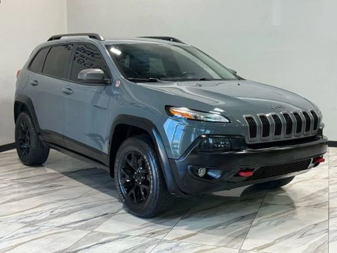 Used 2015 Jeep Cherokee Trailhawk w/ Comfort/Convenience Group image 54