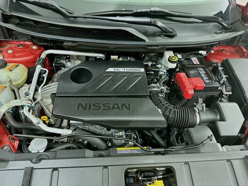 Used 2023 Nissan Rogue SL AWD/4WD image 35