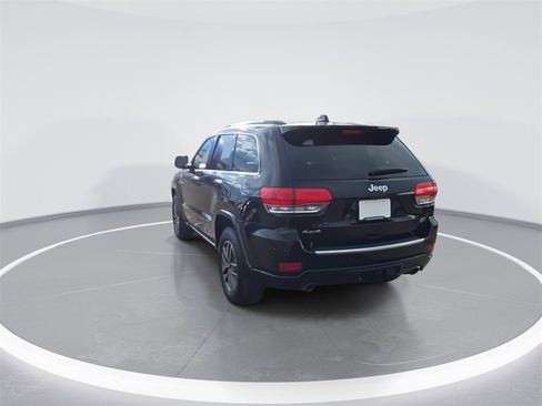 Used 2020 Jeep Grand Cherokee Overland image 7