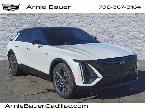 New 2025 Cadillac Lyriq Sport image 1