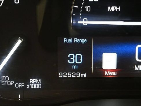 Used 2017 Cadillac XT5 Luxury w/ Driver Awareness Package AWD/4WD image 4