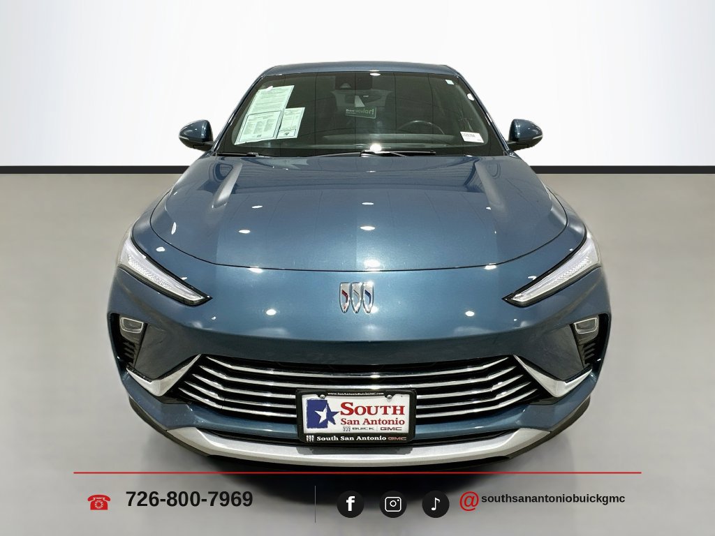 Certified 2025 Buick Envista Preferred w/ Convenience I Package FWD image 2