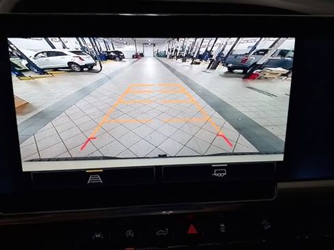 Used 2023 Chevrolet Silverado 1500 LT Trail Boss w/ Protection Package image 24