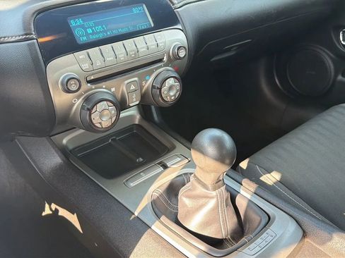 Used 2012 Chevrolet Camaro LS RWD image 12