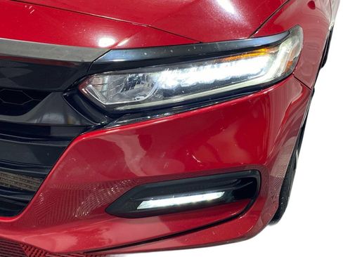 Used 2019 Honda Accord Sport image 7
