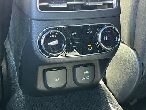 Used 2023 Genesis GV70 2.5T w/ Sport Prestige Package image 14