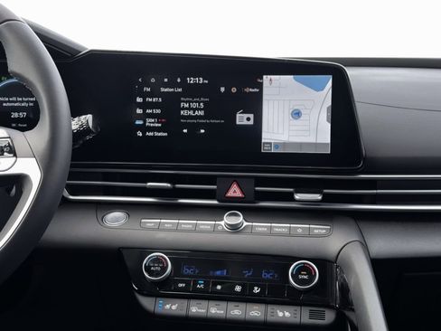New 2026 Hyundai Elantra Limited FWD image 12