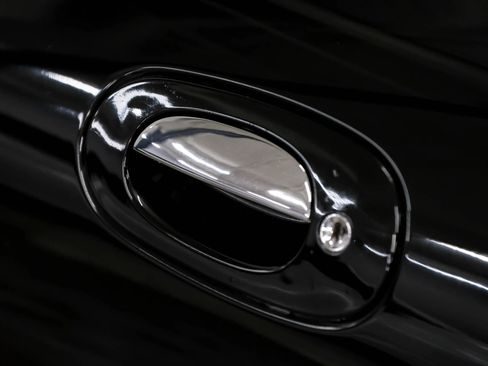 Used 2006 Jaguar XK8 Convertible image 36