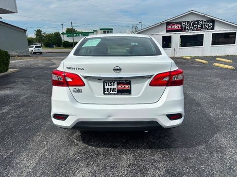 Used 2019 Nissan Sentra S FWD image 5