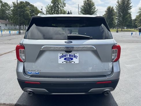 Used 2023 Ford Explorer Limited image 24