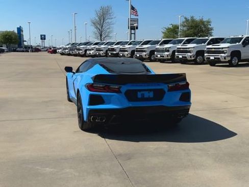 Used 2020 Chevrolet Corvette Stingray Preferred Cpe w/ 2LT Preferred Equipment Group image 8