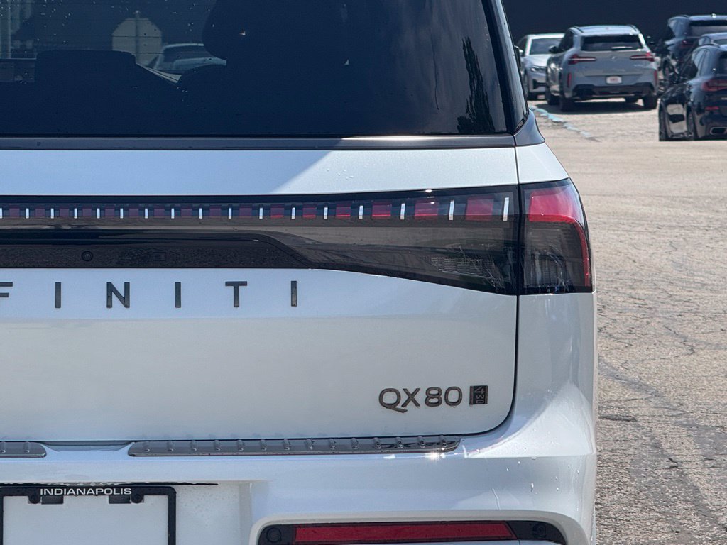 New 2026 INFINITI QX80 Autograph w/ Premium Cargo Package AWD/4WD image 5