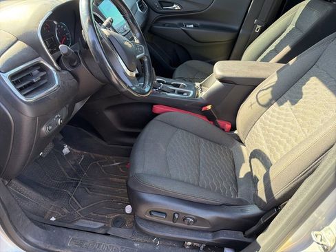 Used 2018 Chevrolet Equinox LT w/ Redline Edition image 5