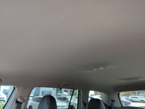 Used 2024 Volkswagen Atlas SE FWD image 33