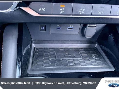 Used 2023 Nissan Altima 2.5 SR w/ SR Premium Package image 22