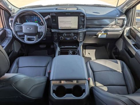 New 2026 Ford F250 Lariat w/ Black Appearance Package image 41
