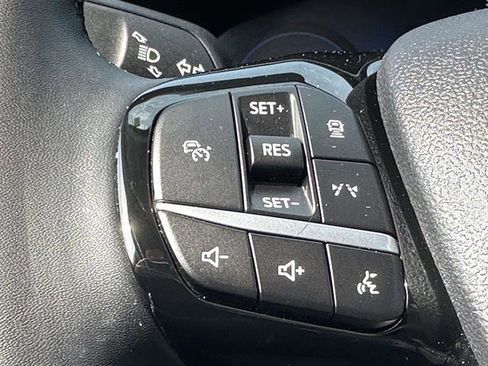 Used 2023 Ford Escape Platinum image 14