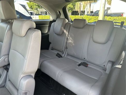 Used 2024 Honda Odyssey EX-L image 27