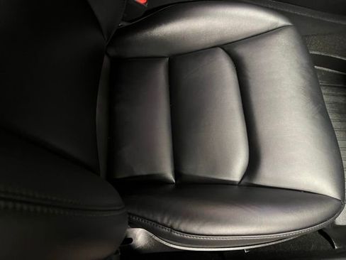 Used 2023 Tesla Model 3 Standard Range image 29