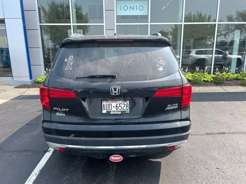 Used 2017 Honda Pilot Elite image 4