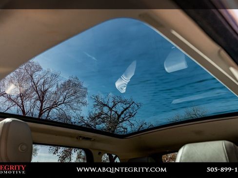 Used 2016 Land Rover Range Rover Evoque HSE image 28