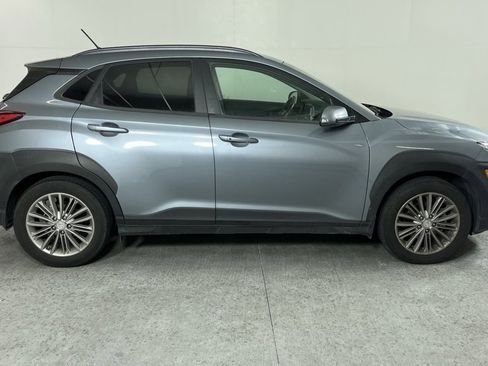 Used 2020 Hyundai Kona SEL image 2