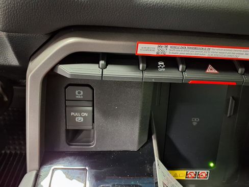 Used 2026 Toyota Tundra Limited image 15