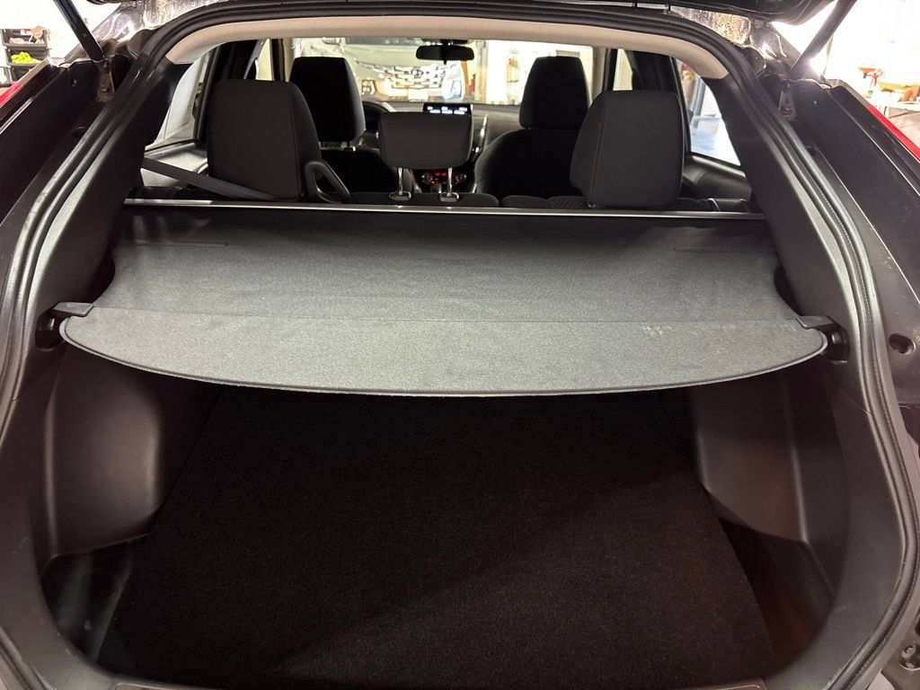 Used 2022 Mitsubishi Eclipse Cross LE AWD/4WD image 29