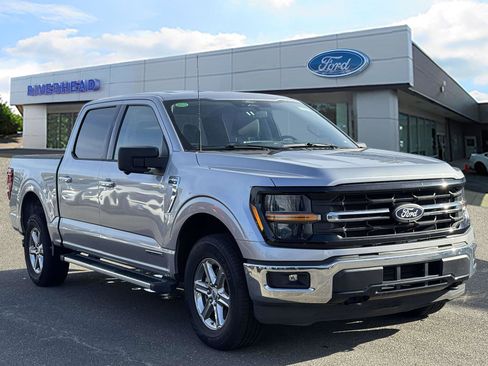 Used 2024 Ford F150 XLT w/ Mobile Office Package image 2