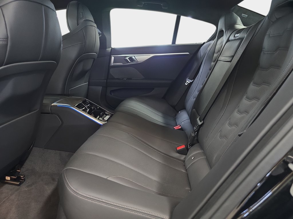 Used 2023 BMW M850i Gran Coupe xDrive AWD/4WD image 14