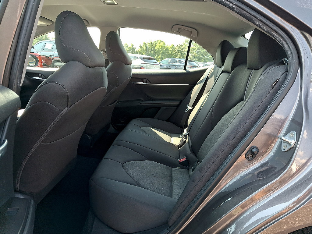Used 2023 Toyota Camry LE FWD image 12