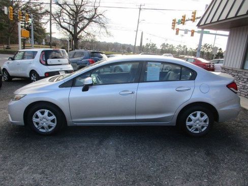 Used 2013 Honda Civic LX image 5