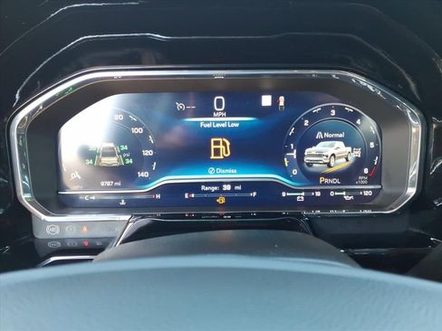 Used 2025 Chevrolet Silverado 1500 LT image 24