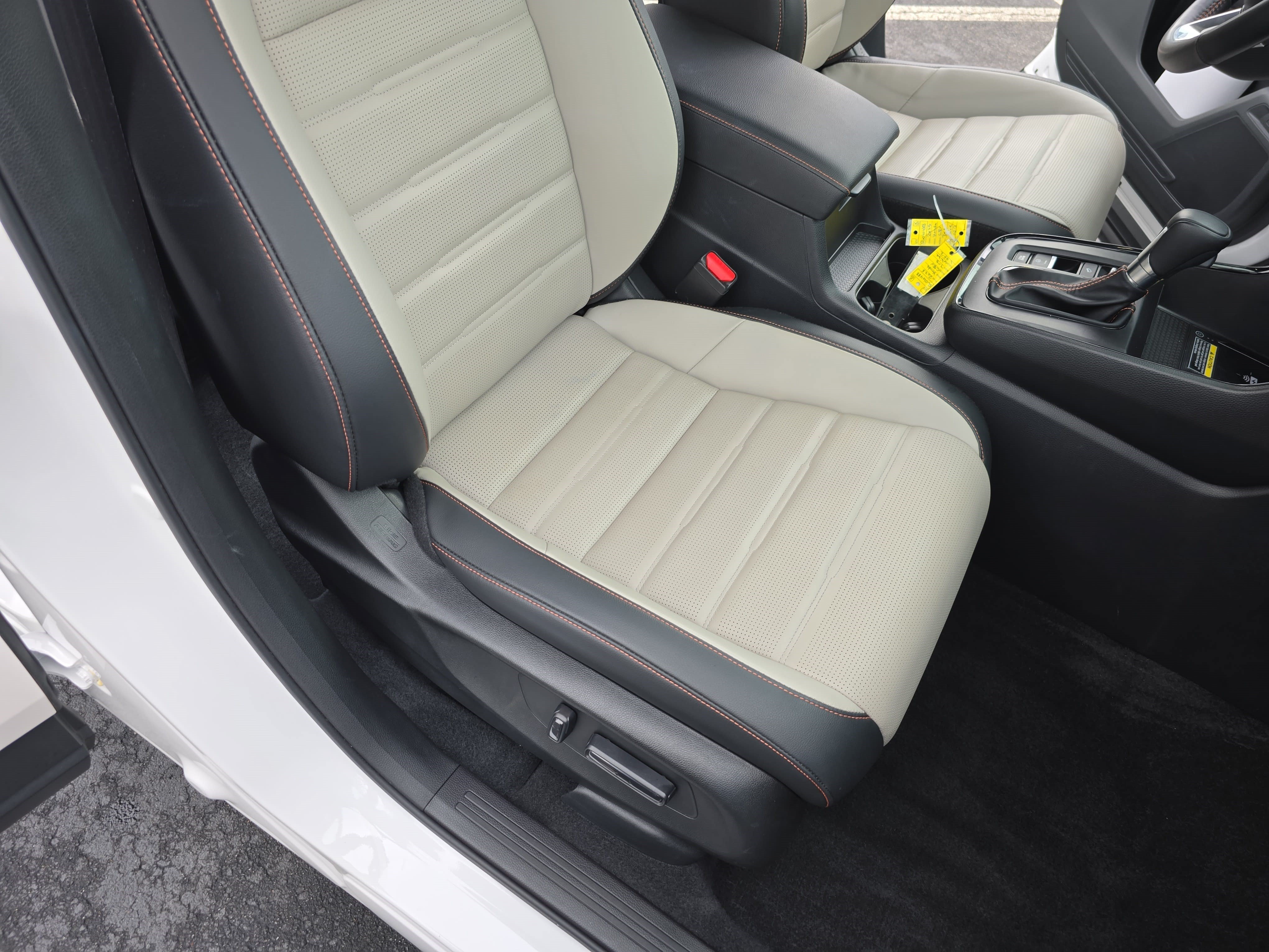 Used 2025 Honda CR-V Sport Touring image 10