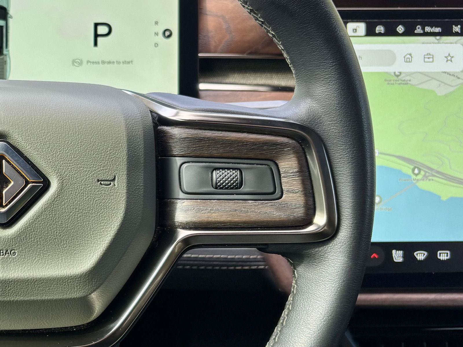 Used 2022 Rivian R1T Adventure AWD/4WD image 28