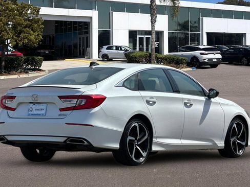 Used 2021 Honda Accord Sport Special Edition image 3